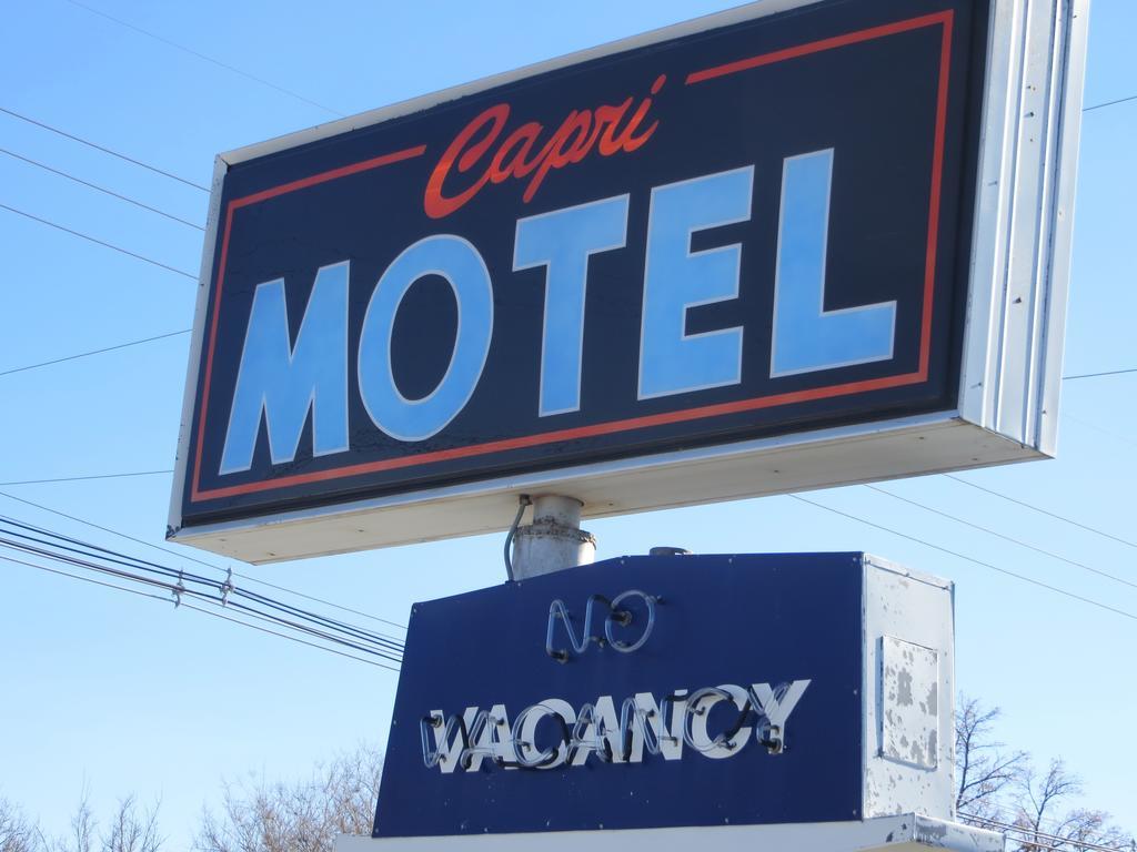 Capri Motel 斯科茨布拉夫 外观 照片