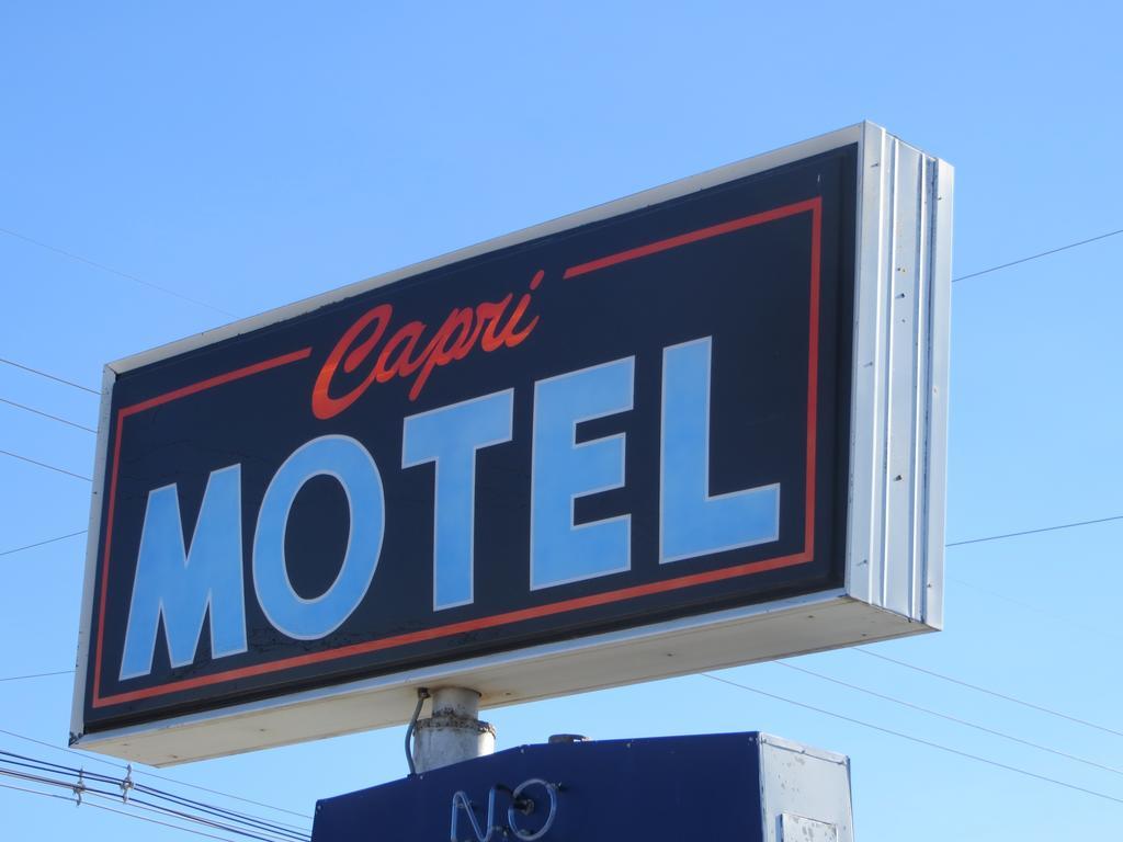 Capri Motel 斯科茨布拉夫 外观 照片